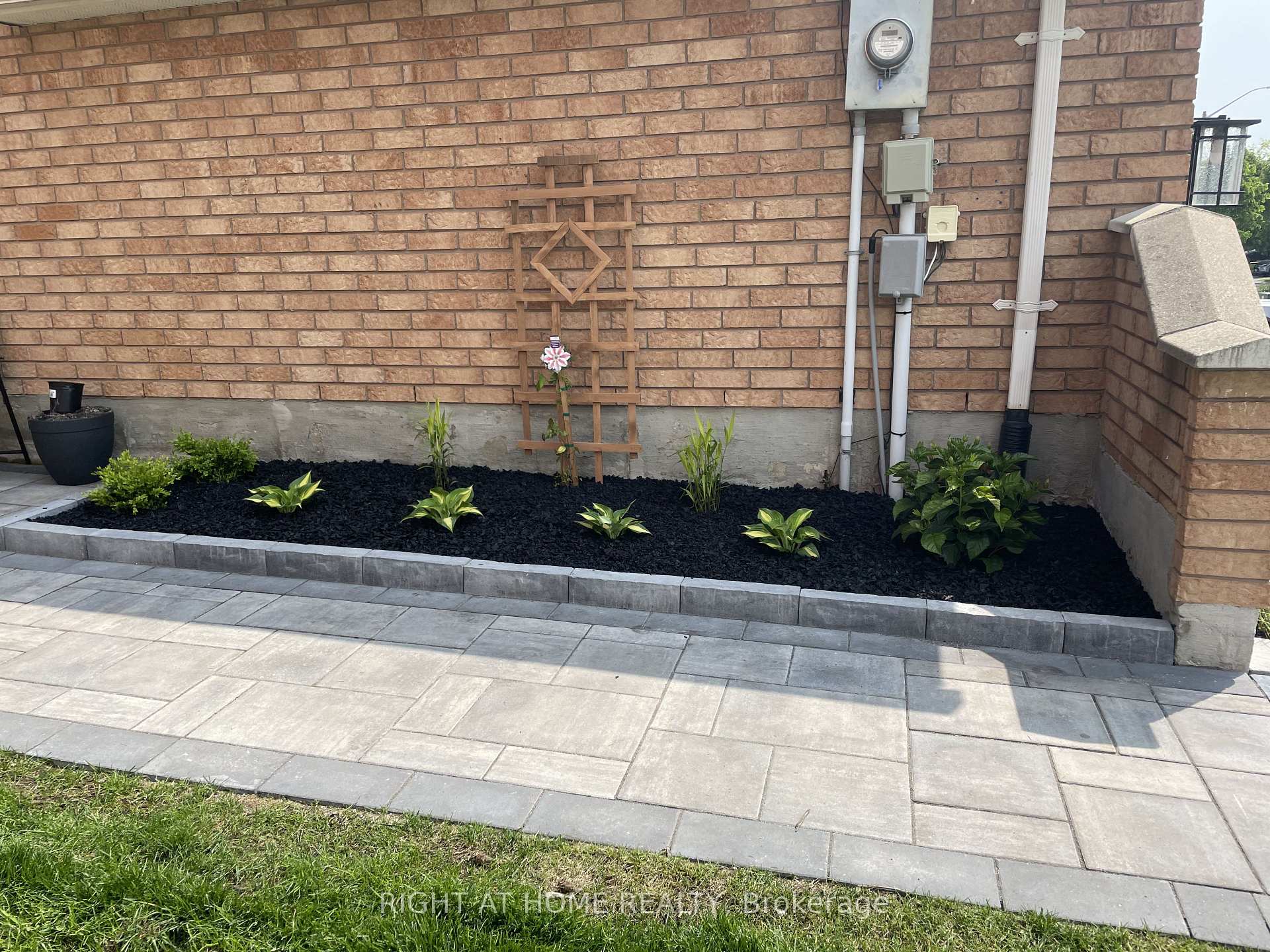Photo 93 of 42 Drake Drive, Barrie, Painswick South — HOMEH