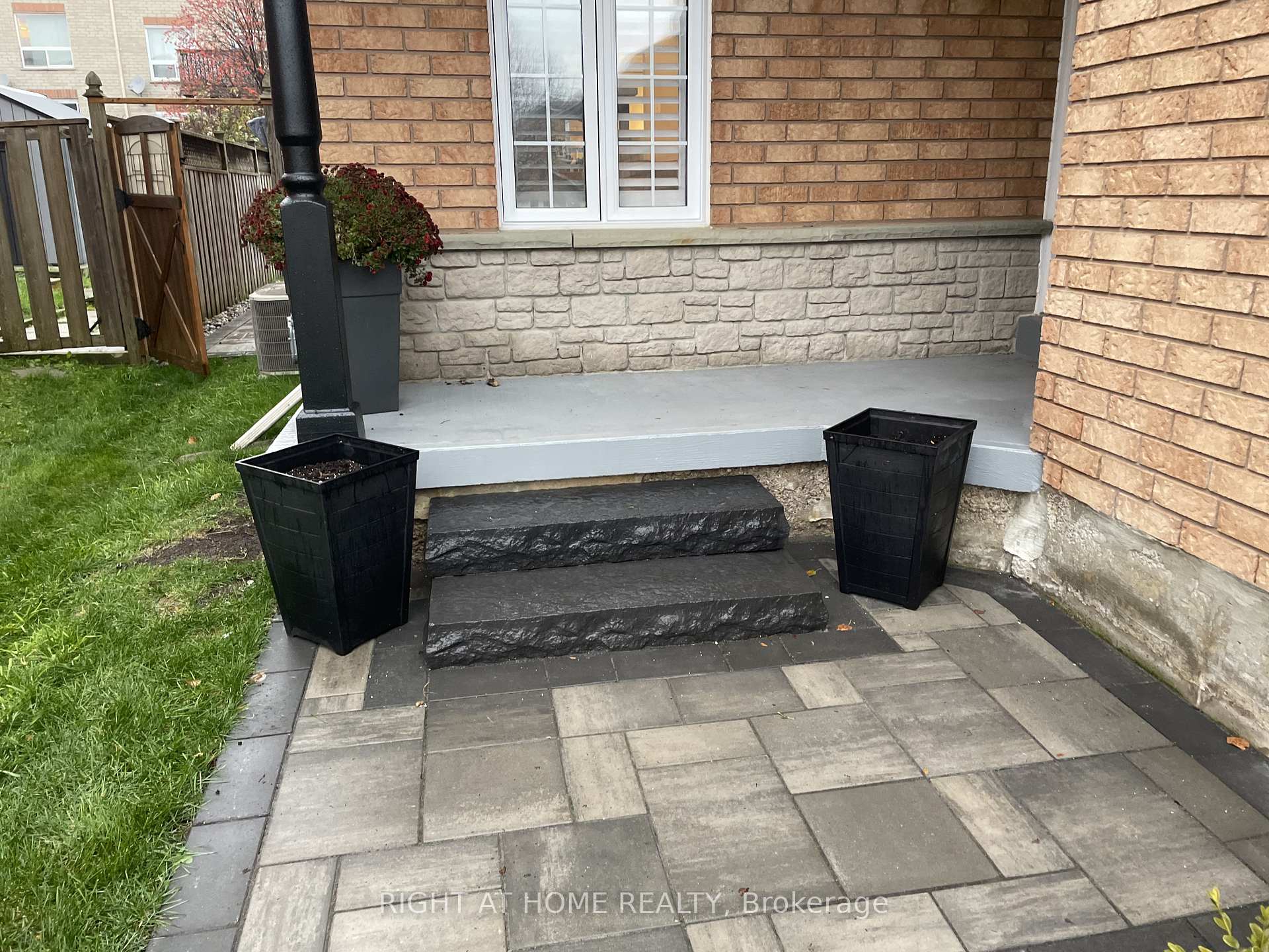 Photo 94 of 42 Drake Drive, Barrie, Painswick South — HOMEH