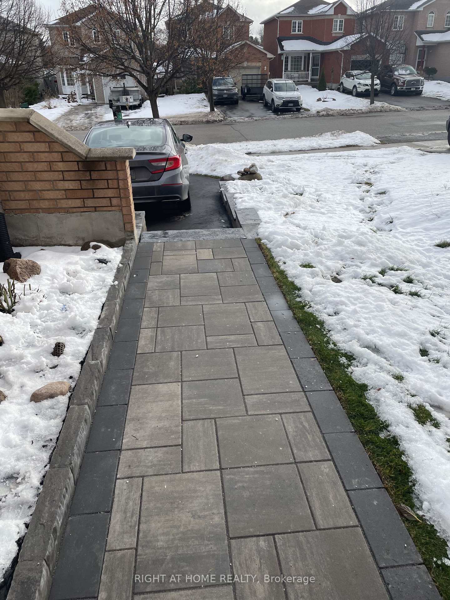Photo 82 of 42 Drake Drive, Barrie, Painswick South — HOMEH
