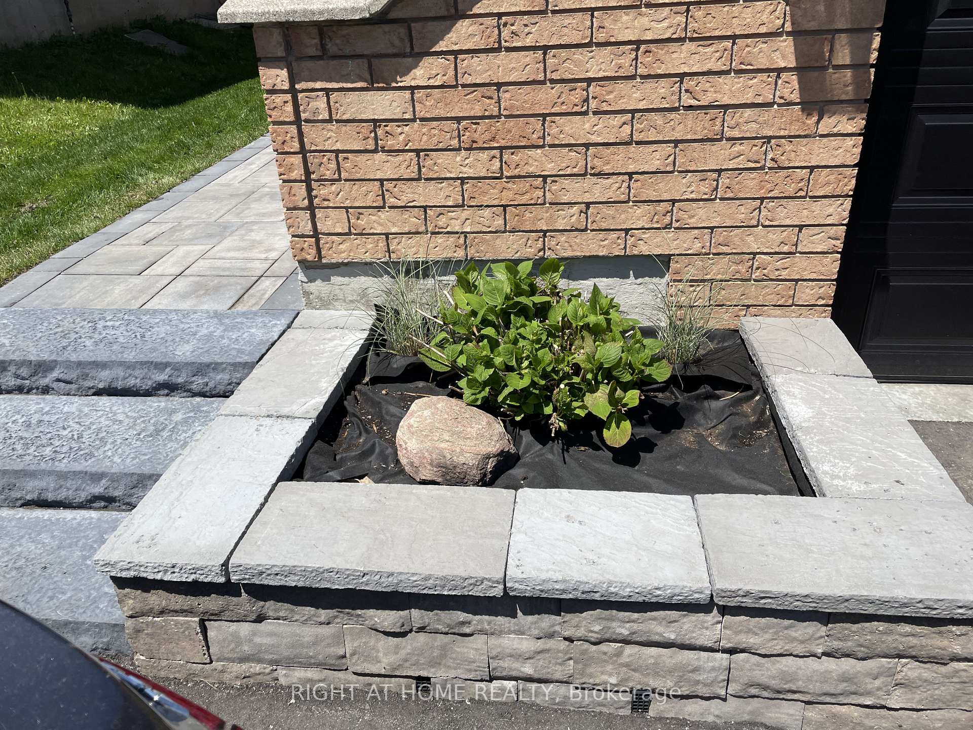 Photo 85 of 42 Drake Drive, Barrie, Painswick South — HOMEH