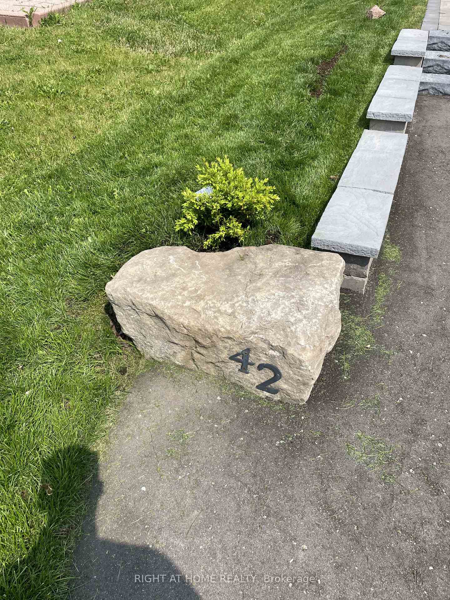 Photo 86 of 42 Drake Drive, Barrie, Painswick South — HOMEH