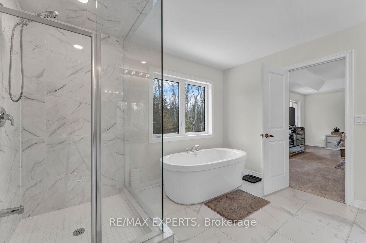 Photo 23 of 1438 Davis Loop, Innisfil, Lefroy — HOMEH