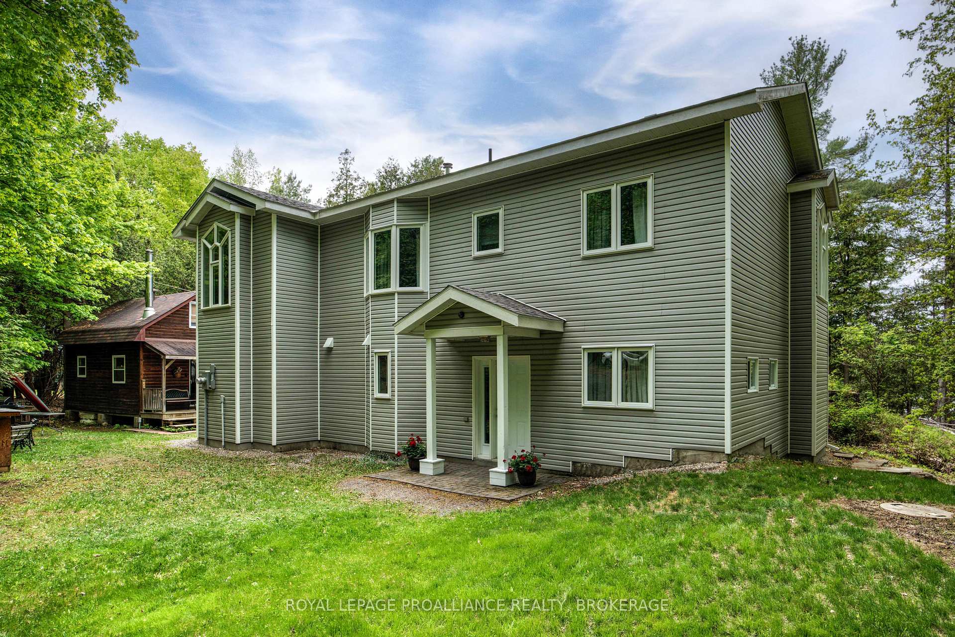 Photo 2 of 32C Chadwick Lane, Frontenac, Frontenac South — HOMEH