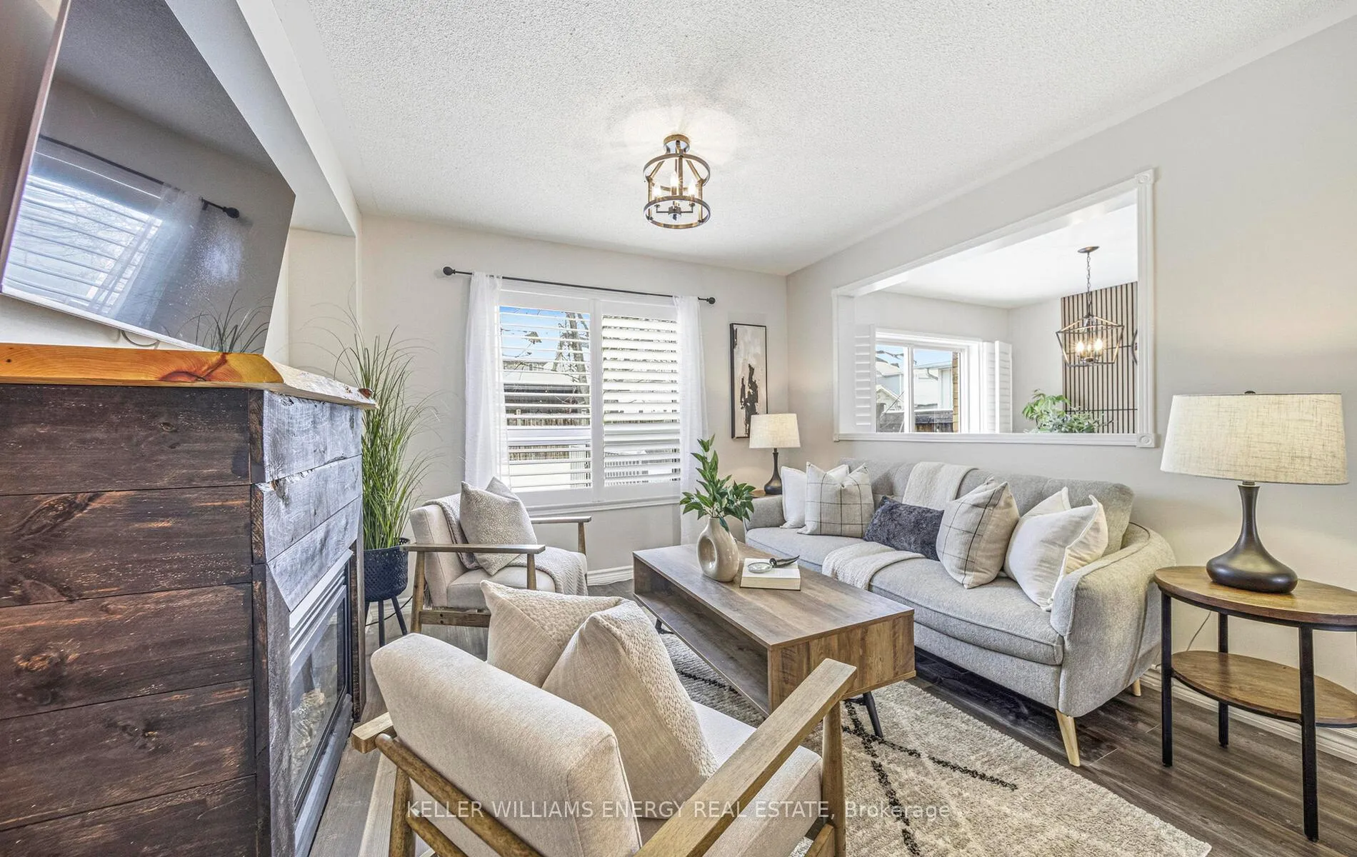 Photo 11 of 26 Beaumaris Crescent, Whitby, Brooklin — HOMEH