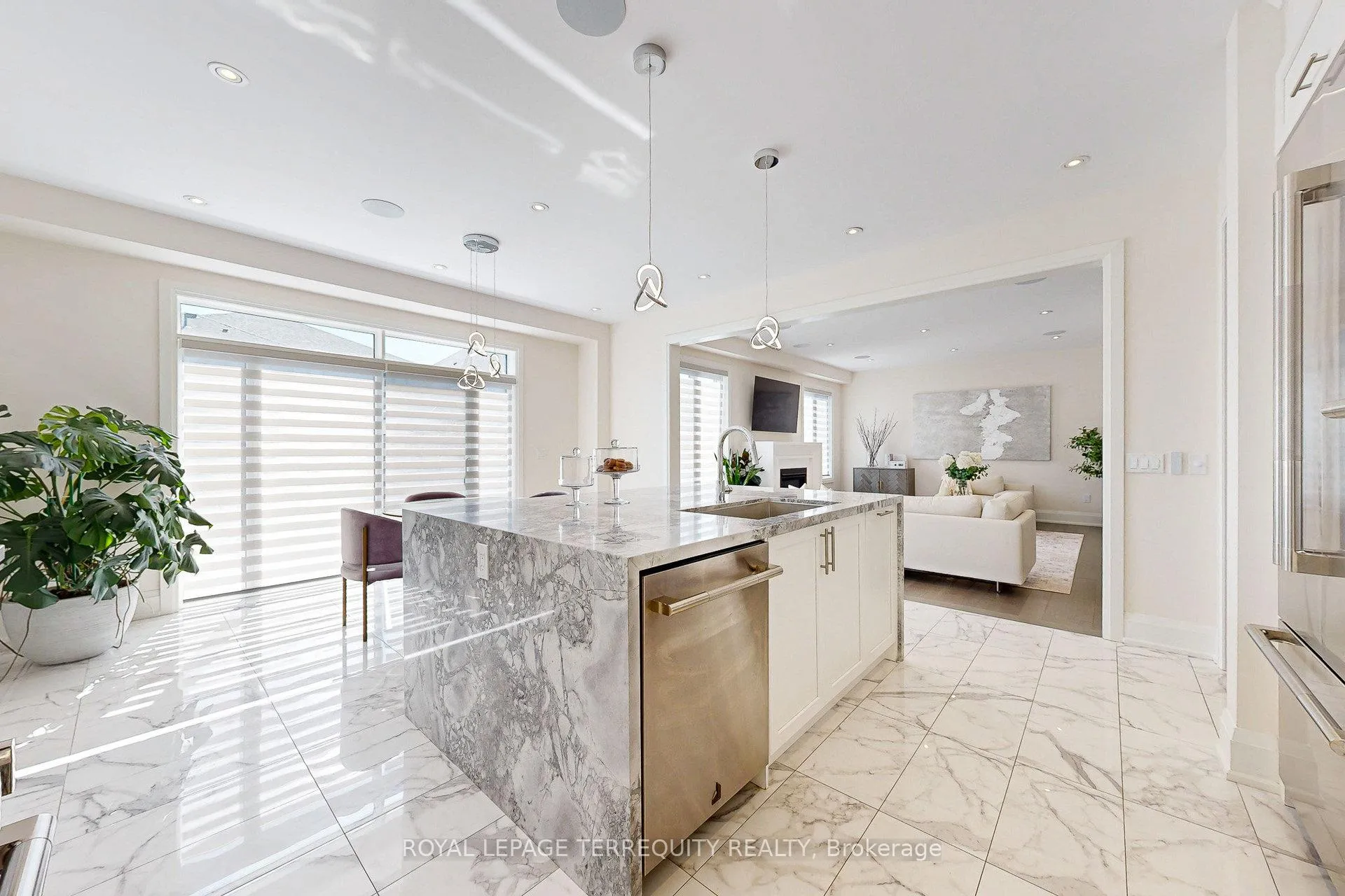 Photo 69 of 52 Lightfeather Place, Hamilton, Meadowlands — HOMEH