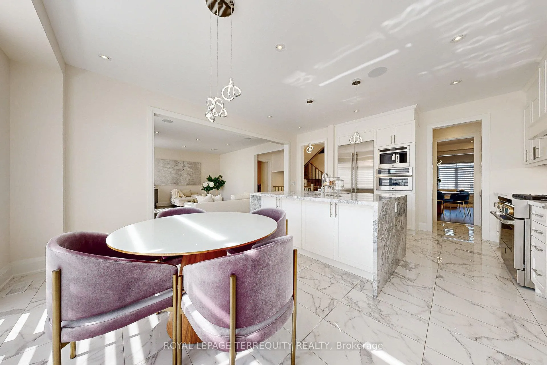 Photo 100 of 52 Lightfeather Place, Hamilton, Meadowlands — HOMEH