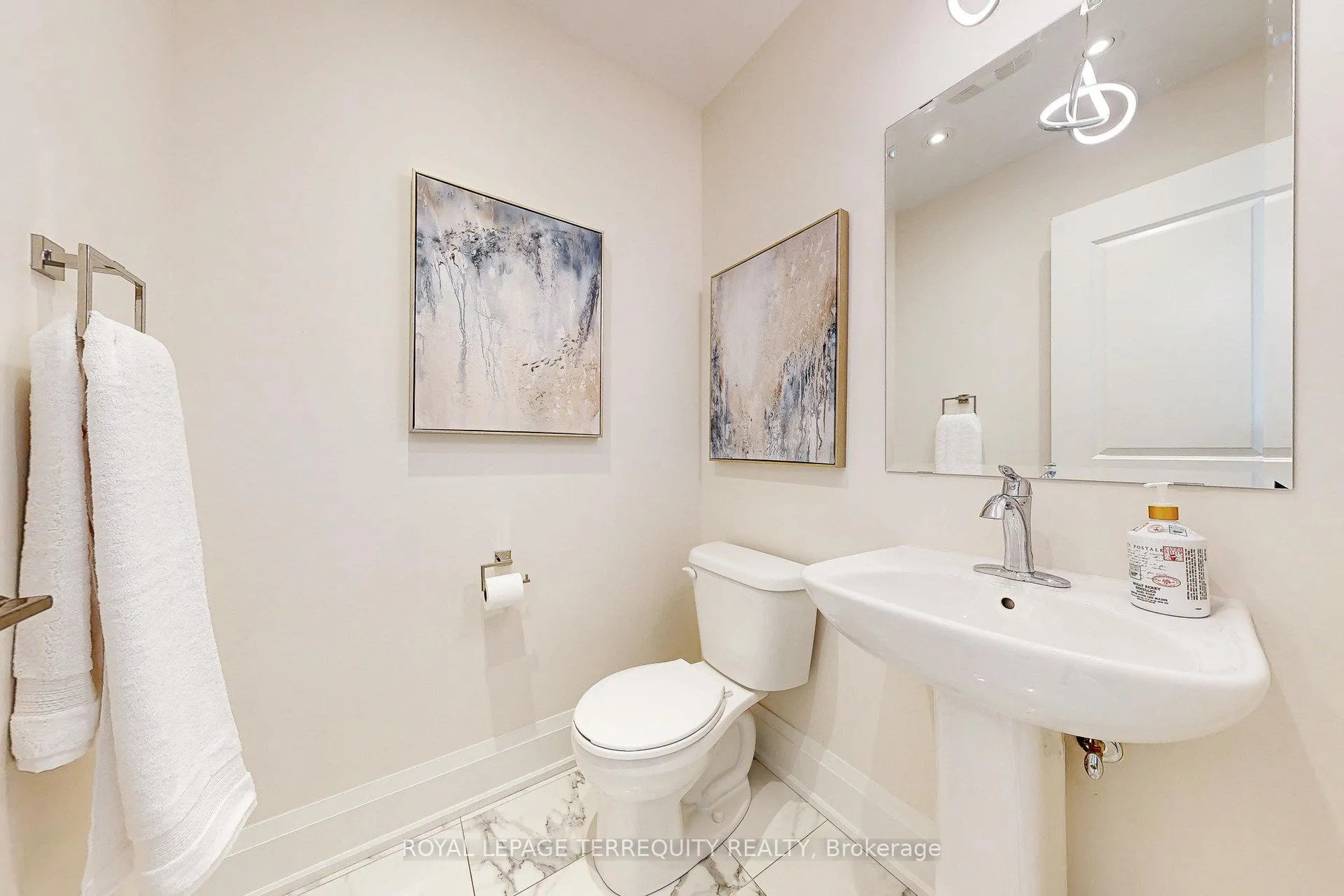 Photo 132 of 52 Lightfeather Place, Hamilton, Meadowlands — HOMEH