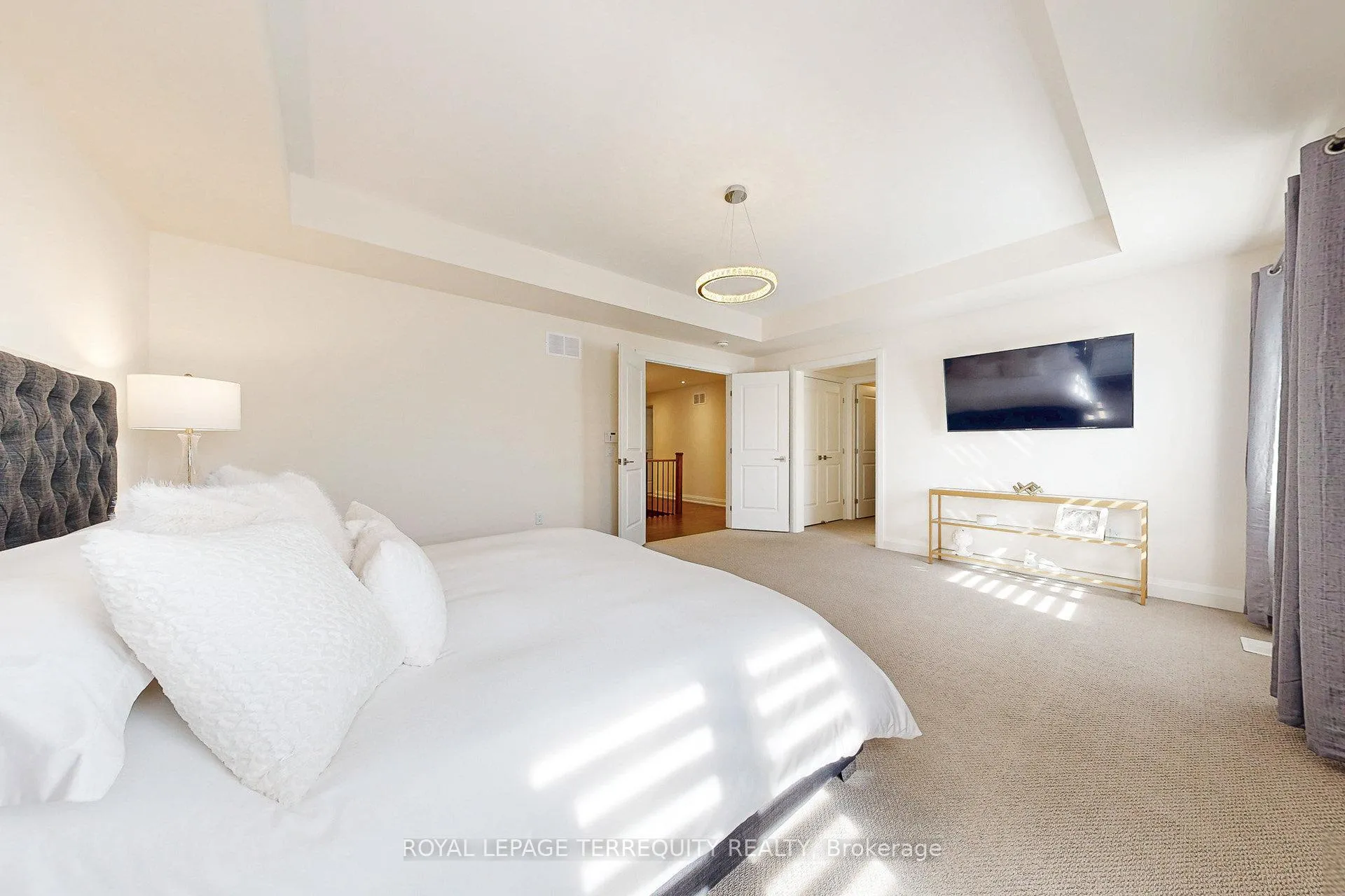 Photo 168 of 52 Lightfeather Place, Hamilton, Meadowlands — HOMEH
