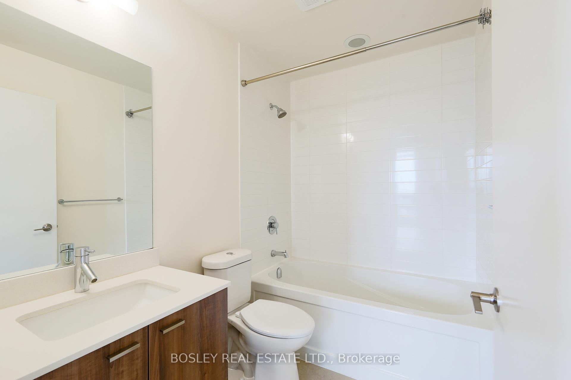 Photo 14 of Unit 3308, 30 Roehampton Avenue, Toronto, Mount Pleasant West — HOMEH