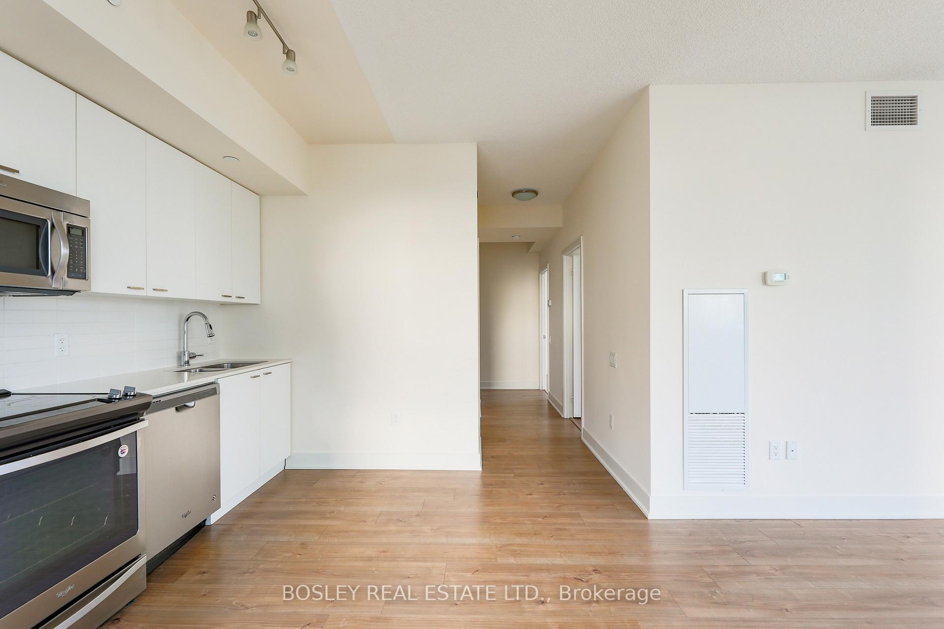 Photo 15 of Unit 3308, 30 Roehampton Avenue, Toronto, Mount Pleasant West — HOMEH