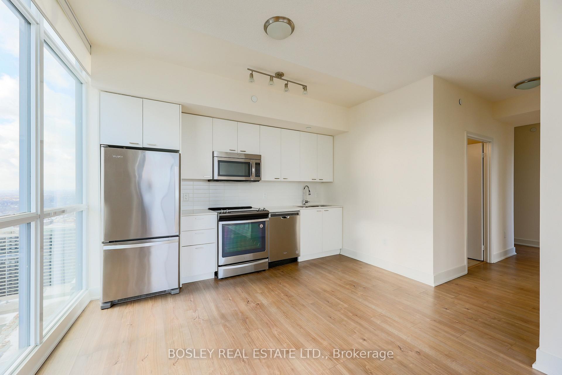 Photo 16 of Unit 3308, 30 Roehampton Avenue, Toronto, Mount Pleasant West — HOMEH