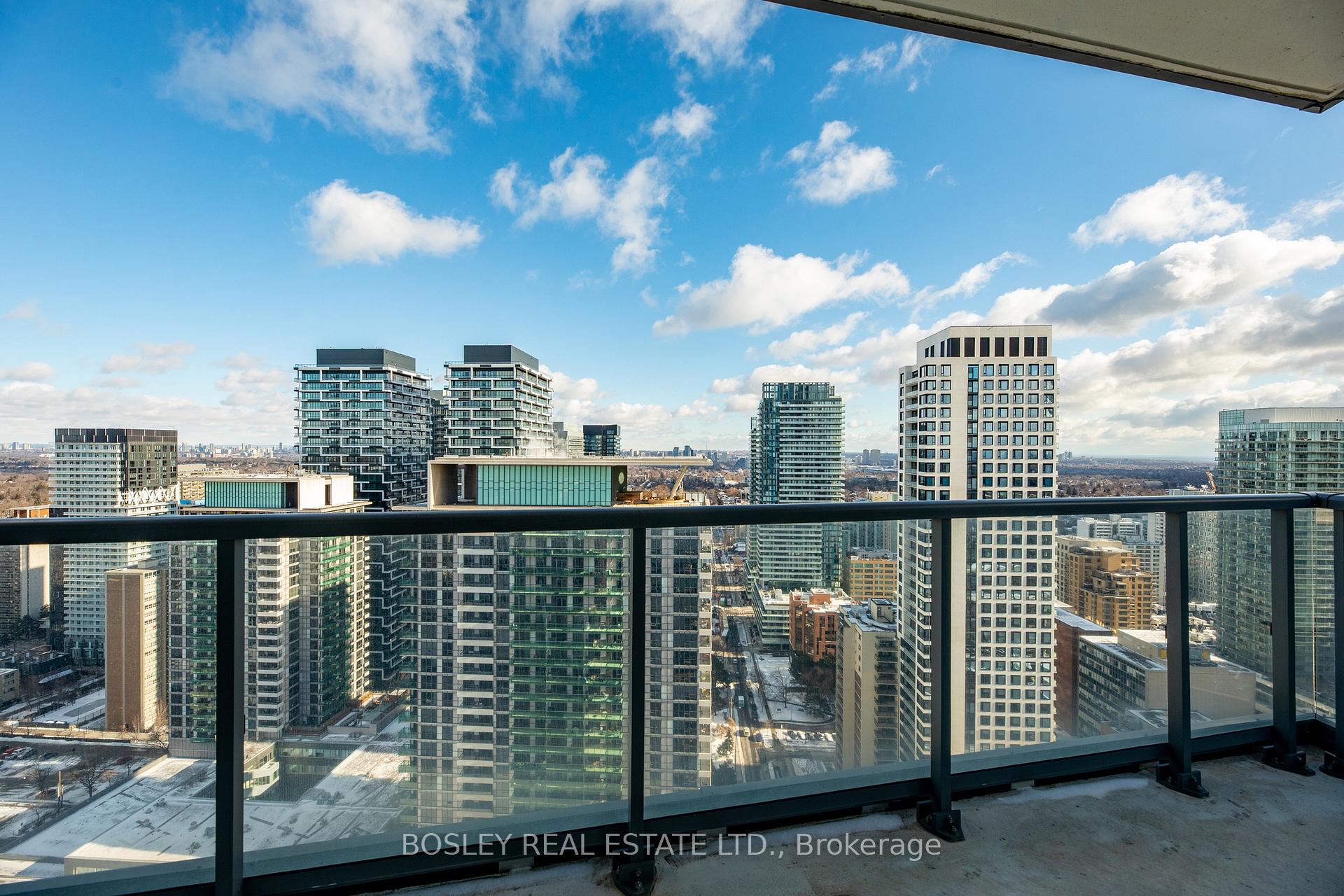 Photo 30 of Unit 3308, 30 Roehampton Avenue, Toronto, Mount Pleasant West — HOMEH