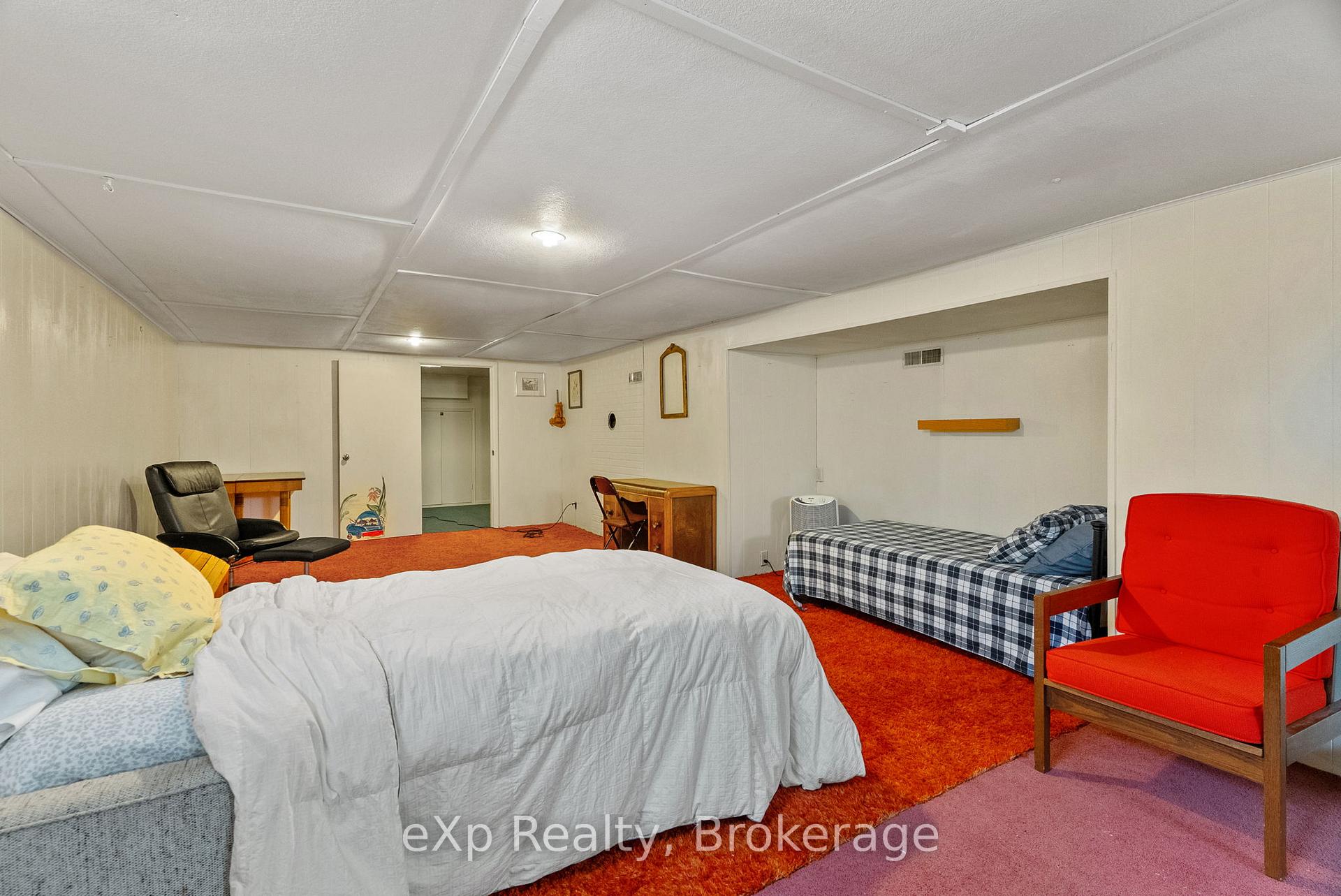 Photo 32 of 324 Huron Road, Perth South, Sebringville — HOMEH