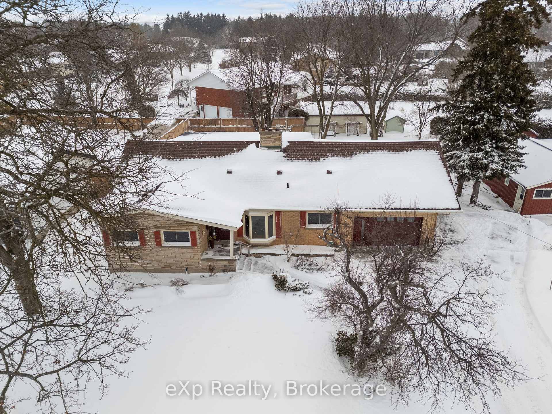 Photo 41 of 324 Huron Road, Perth South, Sebringville — HOMEH