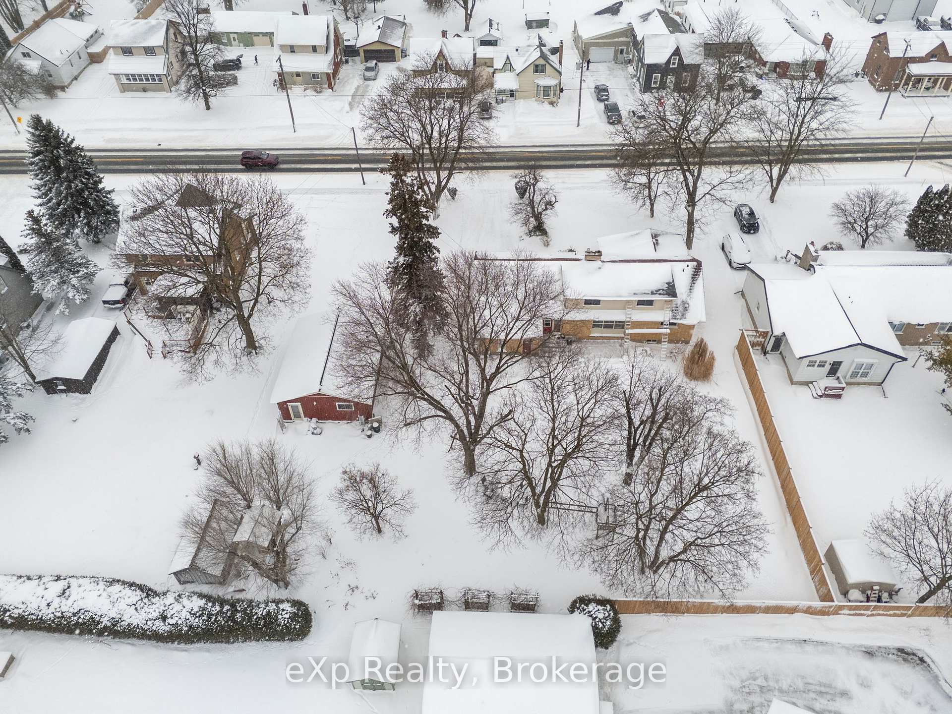 Photo 48 of 324 Huron Road, Perth South, Sebringville — HOMEH