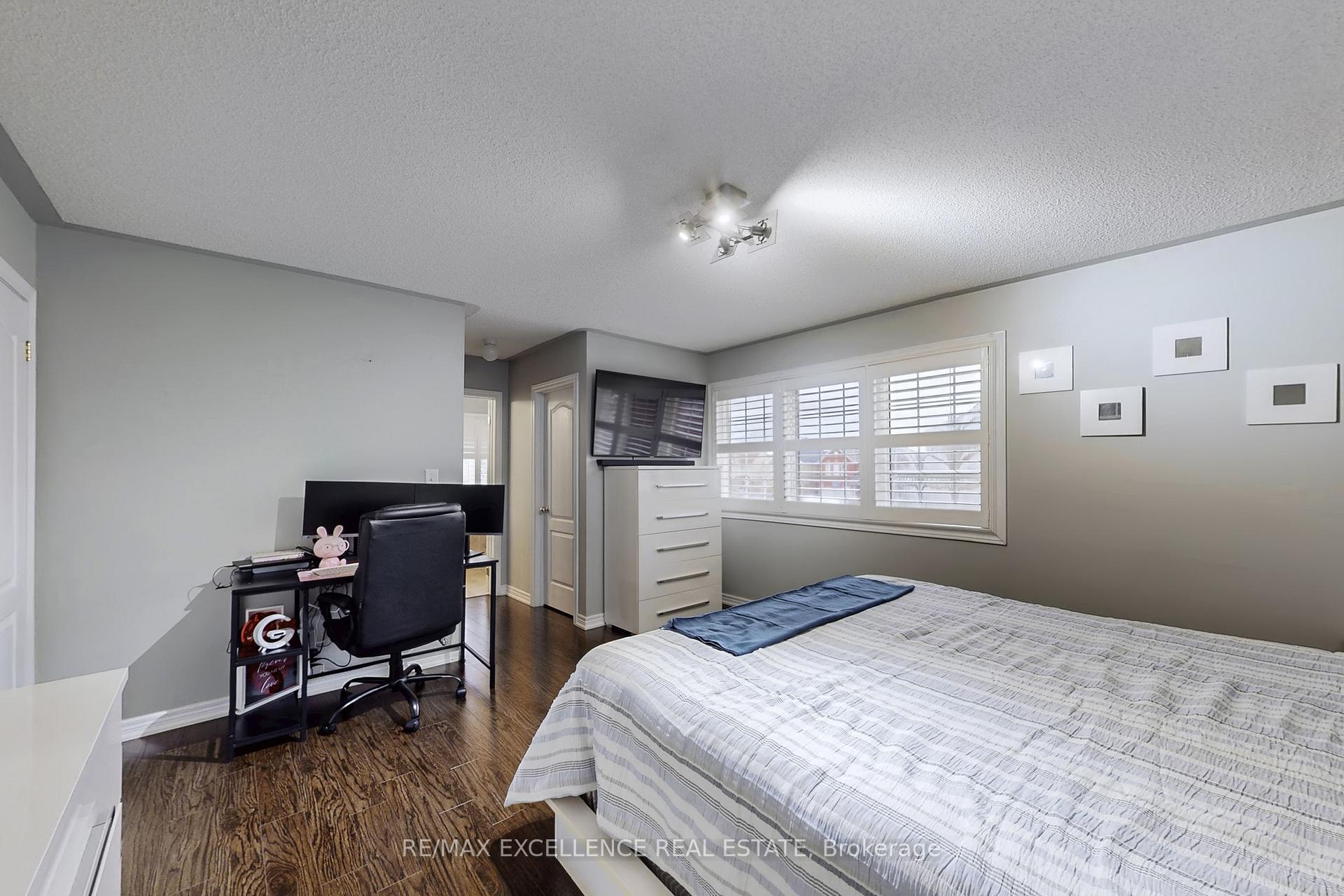 Photo 22 of 2 Ryecroft Crescent, Brampton, Sandringham-Wellington — HOMEH