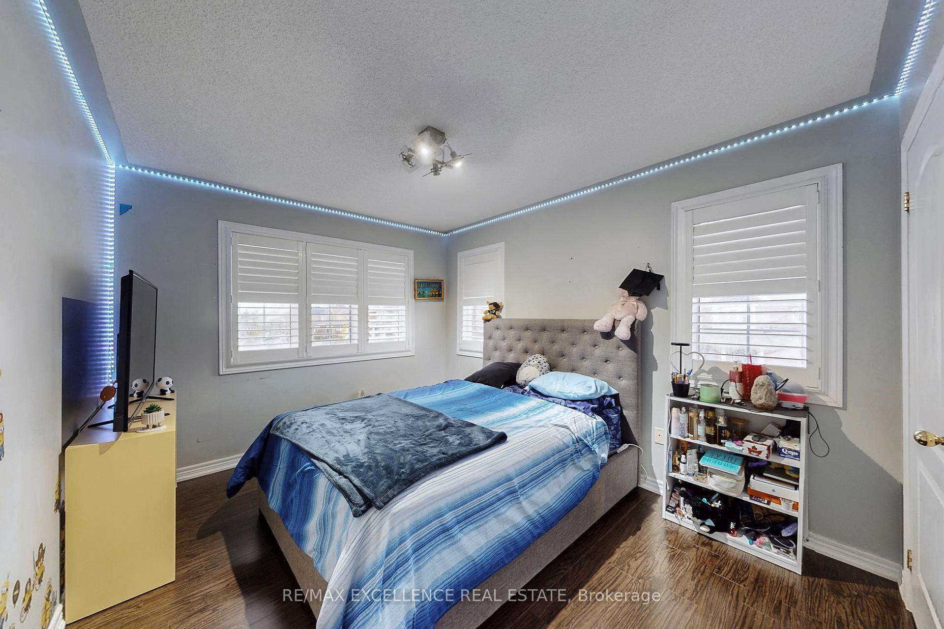 Photo 32 of 2 Ryecroft Crescent, Brampton, Sandringham-Wellington — HOMEH