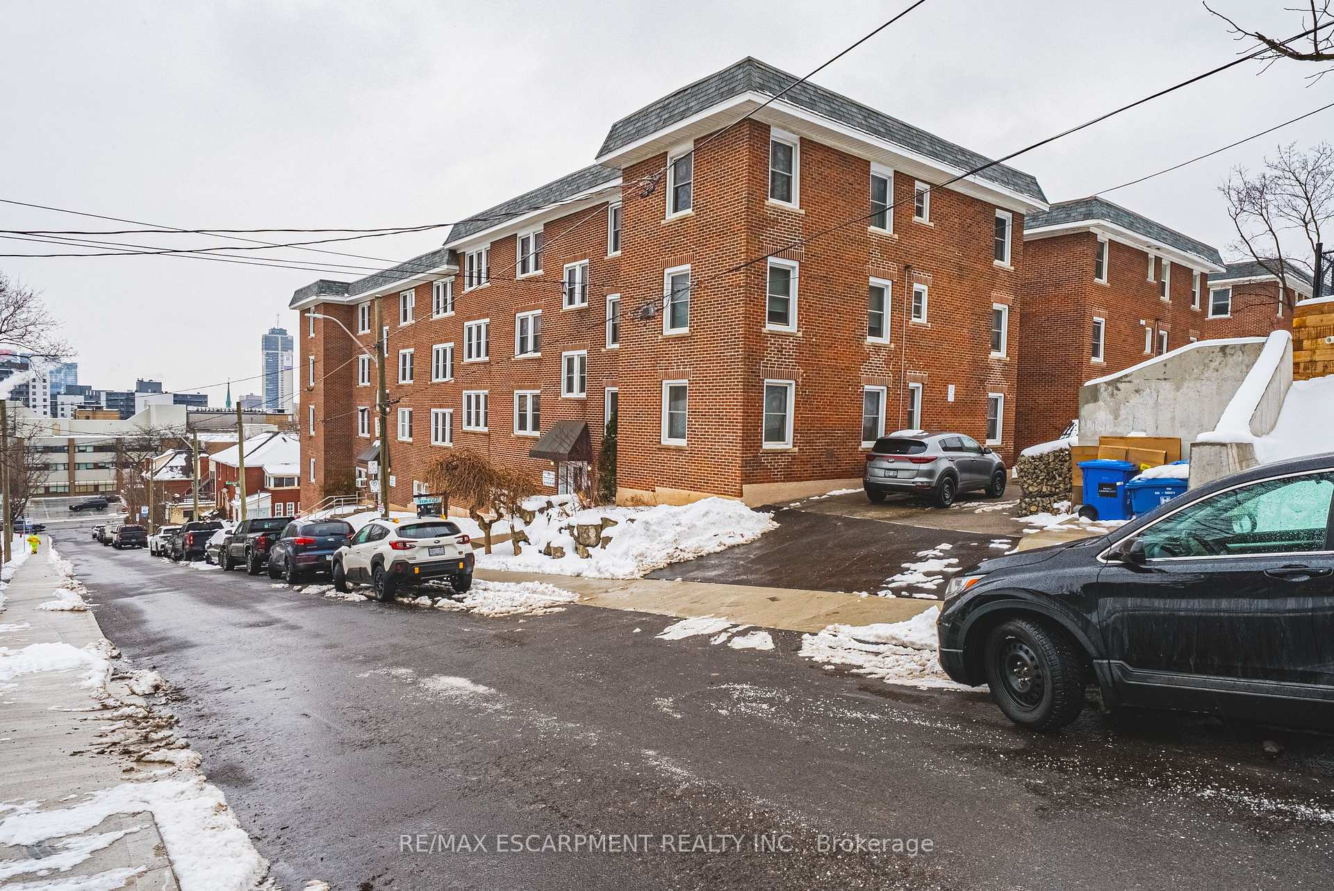 Photo 1 of Unit 10, 25 Mountwood Avenue, Hamilton, Corktown — HOMEH
