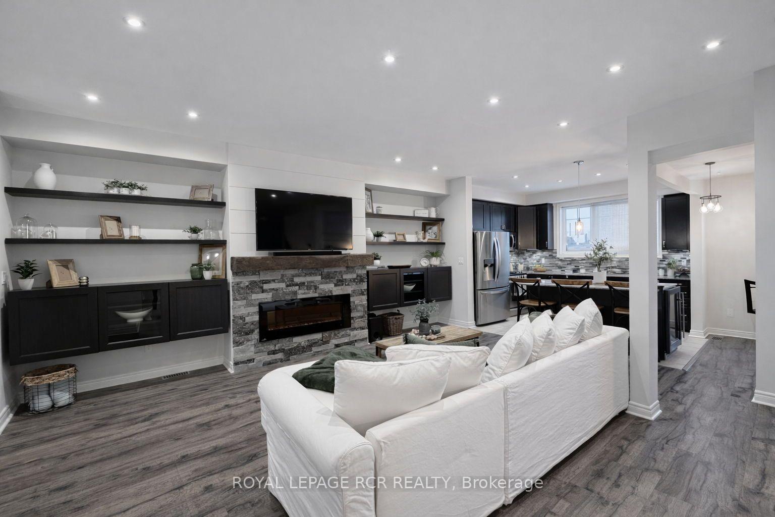 Photo 9 of 8 Mcelroy Court, Caledon, Caledon East — HOMEH