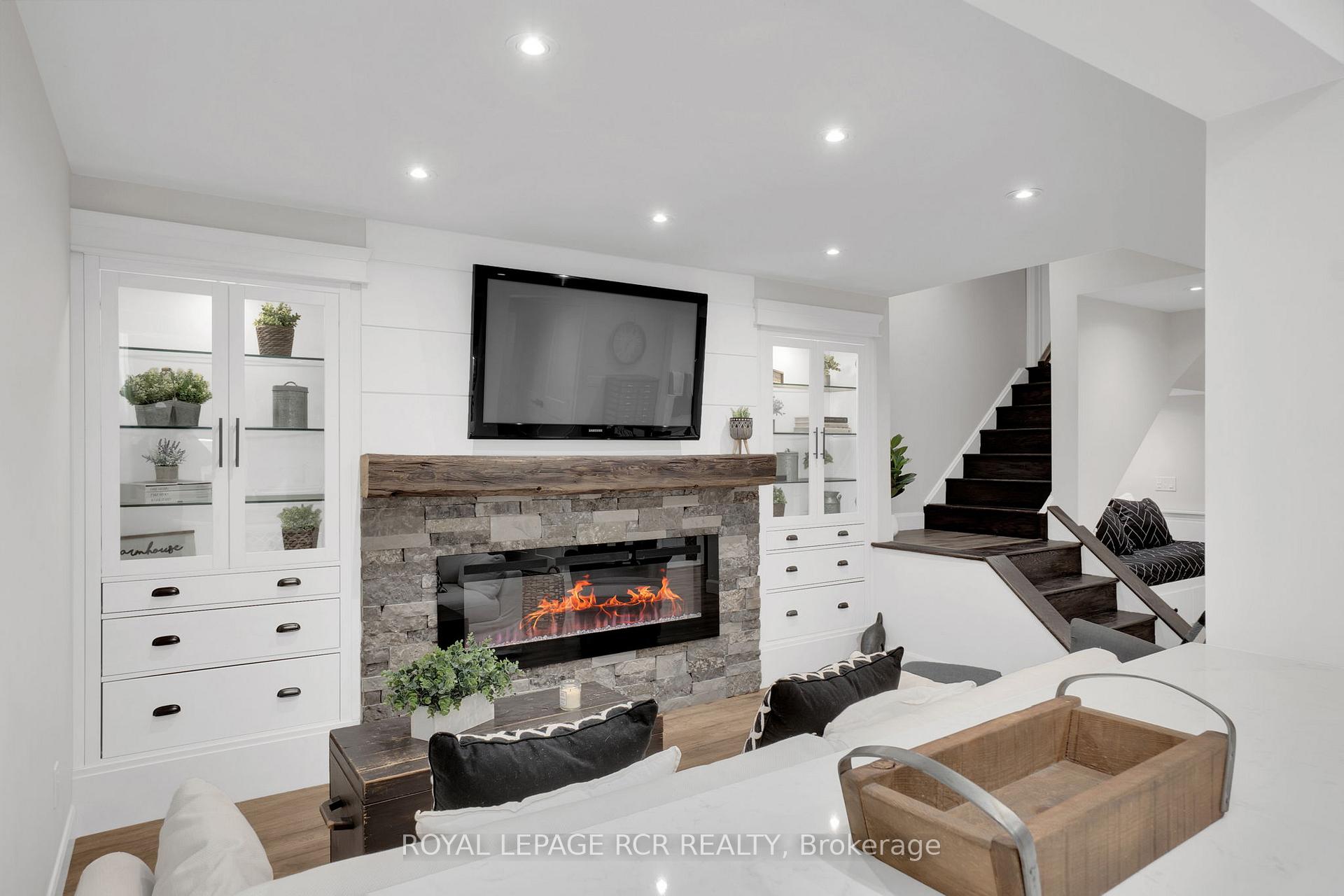 Photo 30 of 8 Mcelroy Court, Caledon, Caledon East — HOMEH