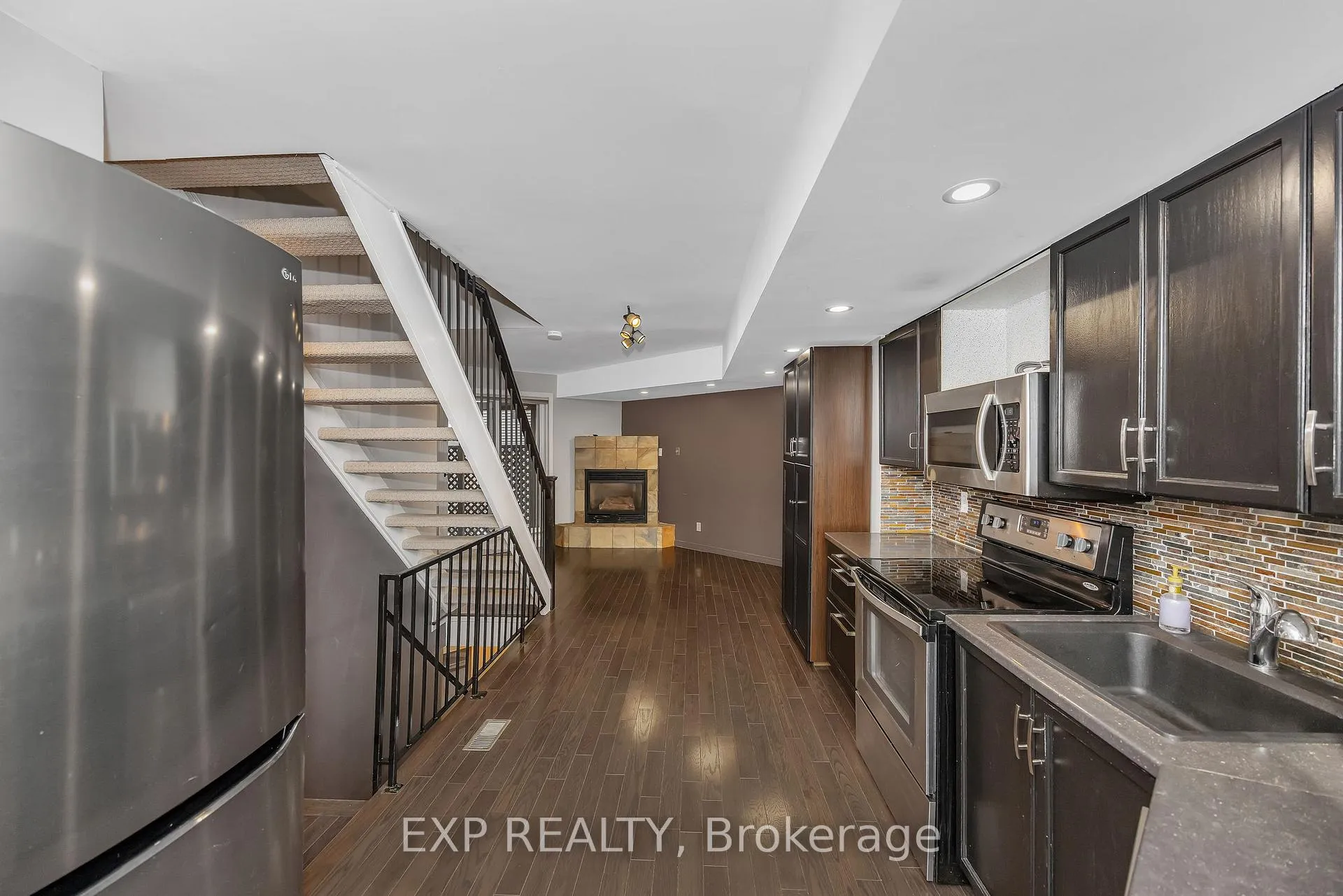 Photo 12 of Unit 2, 518 Lisgar Street, Ottawa, Ottawa Centre — HOMEH