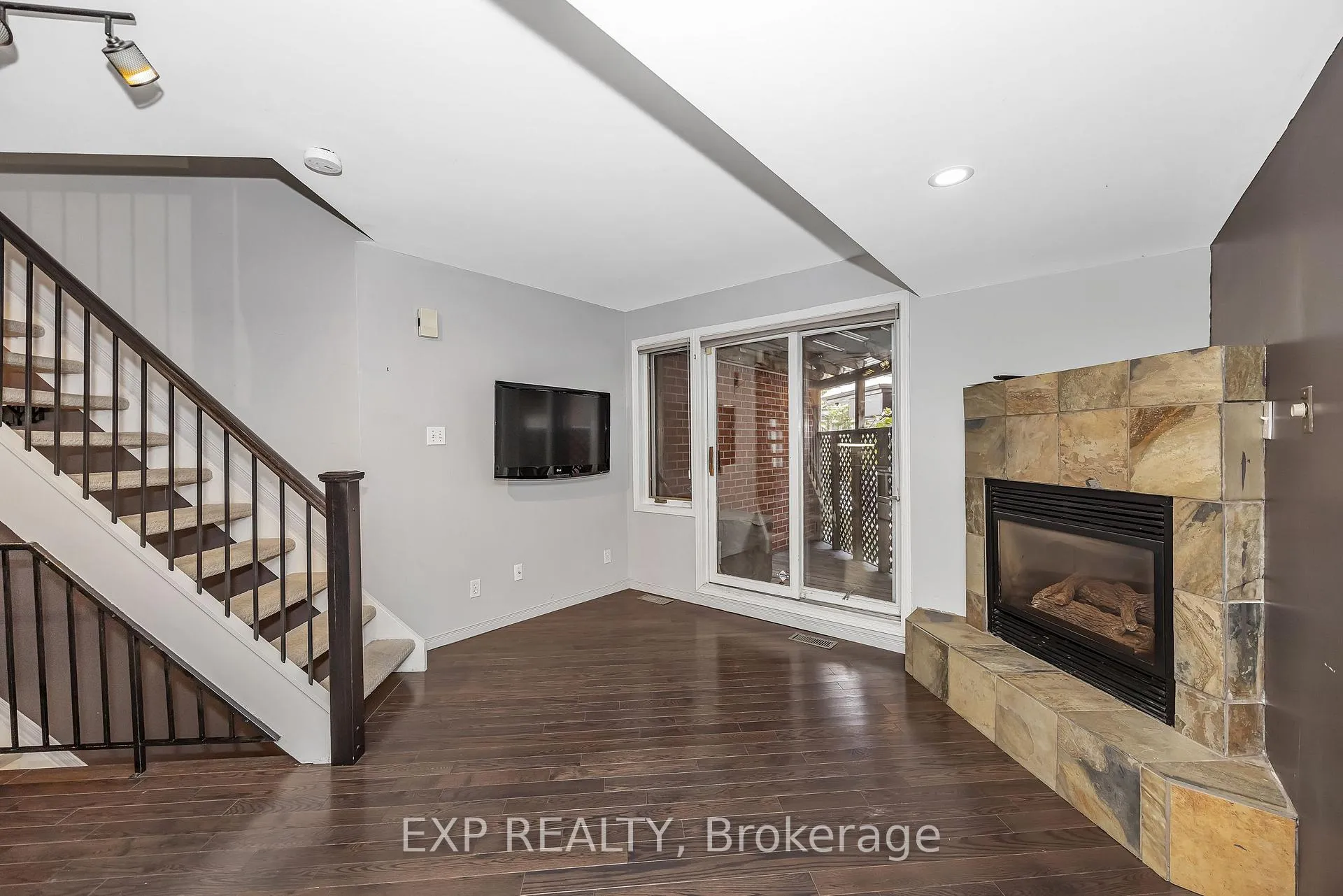 Photo 25 of Unit 2, 518 Lisgar Street, Ottawa, Ottawa Centre — HOMEH