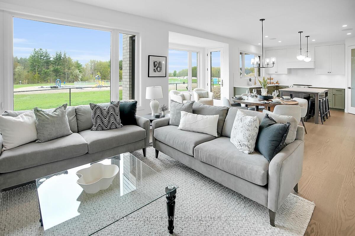 Photo 12 of 243 Songbird Lane, Middlesex Centre, Ilderton — HOMEH