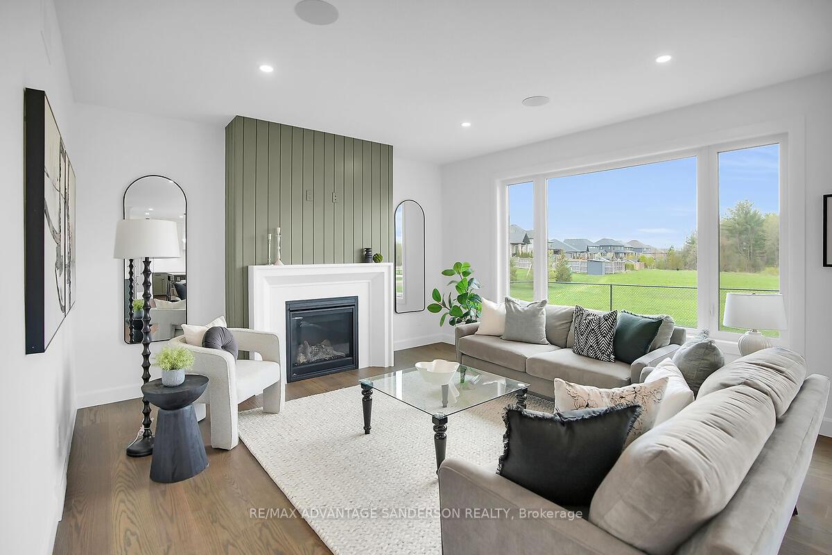 Photo 13 of 243 Songbird Lane, Middlesex Centre, Ilderton — HOMEH