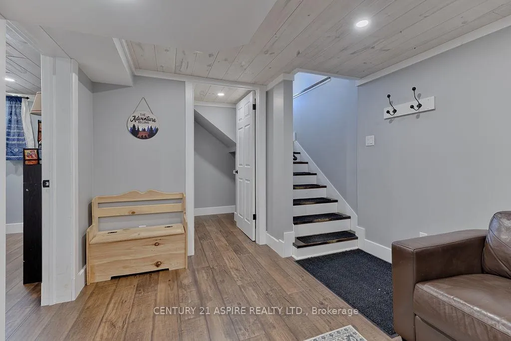 Photo 23 of 42 Mohns Avenue, Petawawa — HOMEH