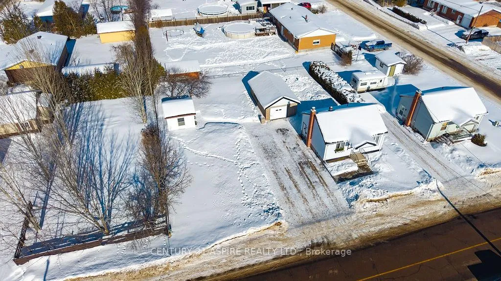 Photo 34 of 42 Mohns Avenue, Petawawa — HOMEH