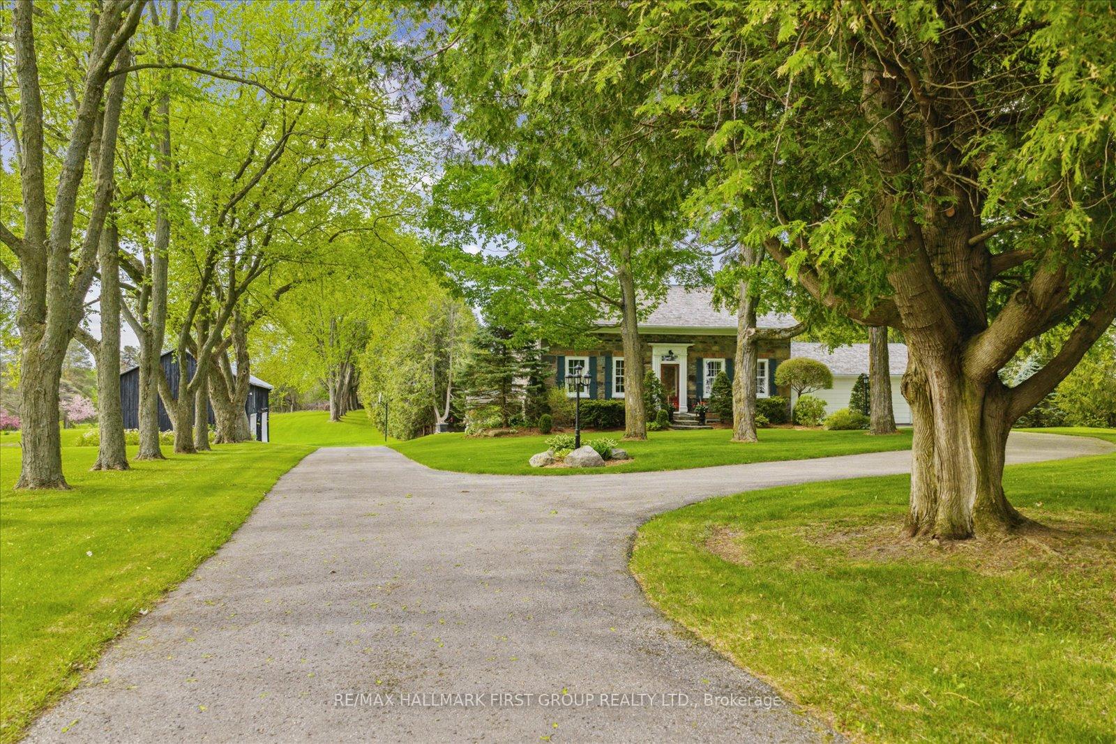 Photo 3 of 535 Myrtle Road W, Whitby, Rural Whitby — HOMEH