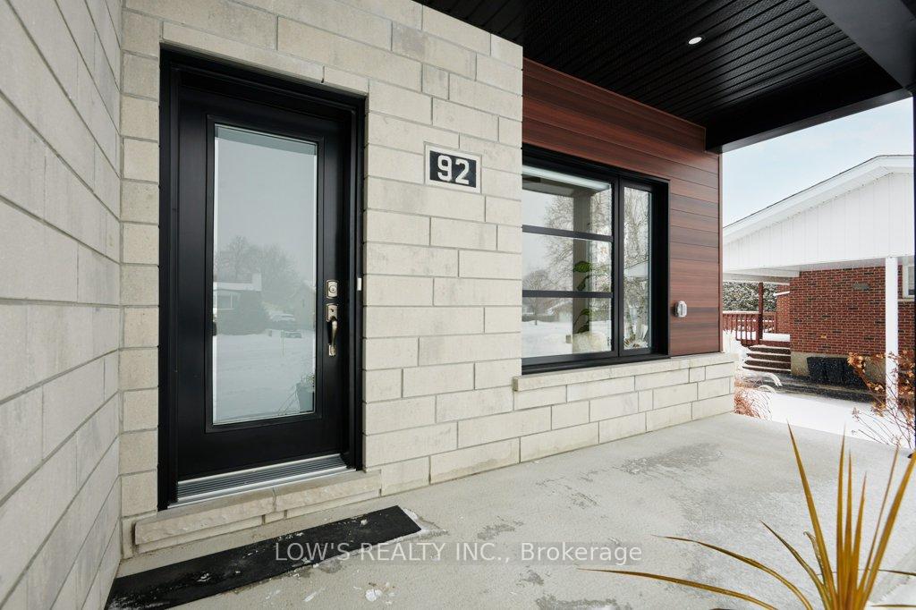 Photo 2 of 92 Home Avenue, Champlain, Vankleek Hill — HOMEH