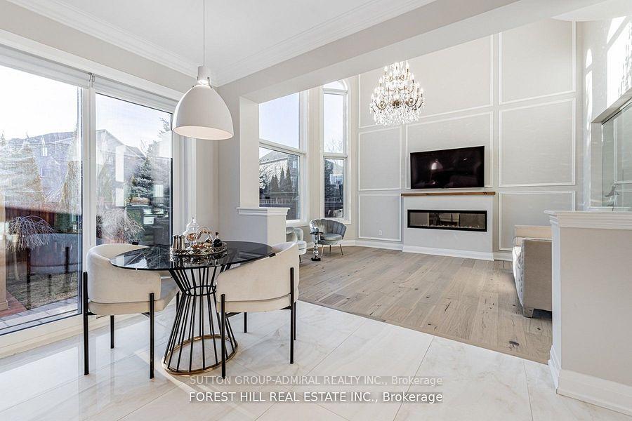 Photo 8 of 18 William Bowes Boulevard, Vaughan, Patterson — HOMEH