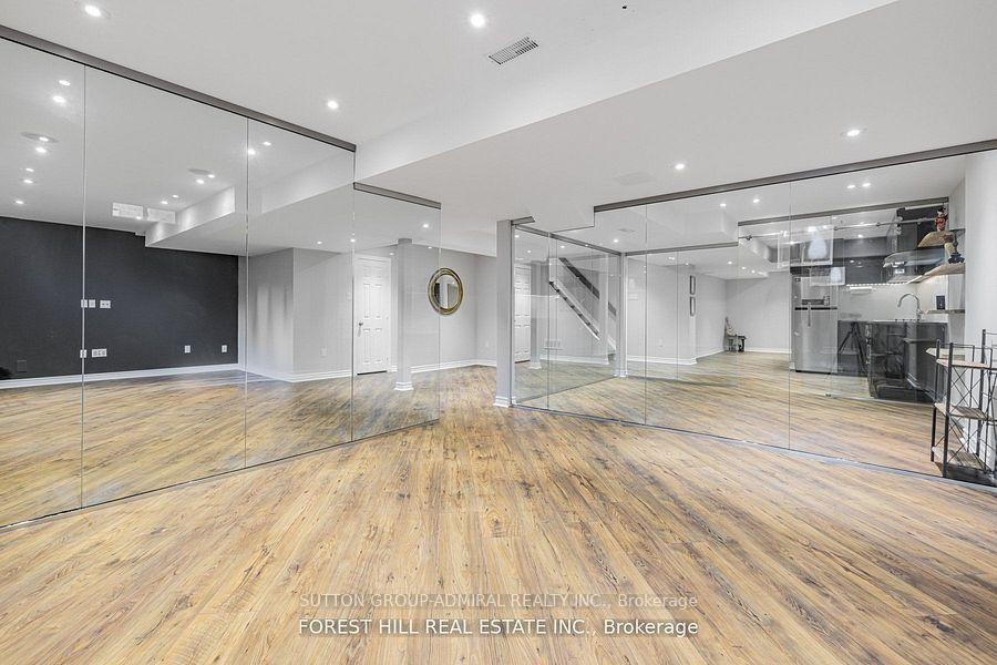 Photo 27 of 18 William Bowes Boulevard, Vaughan, Patterson — HOMEH