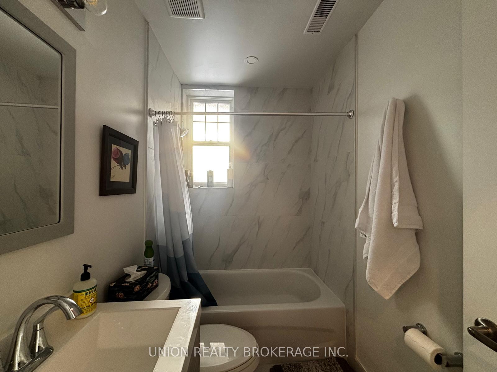 Photo 10 of Unit 11, 85 Beech Avenue, Toronto, The Beaches — HOMEH