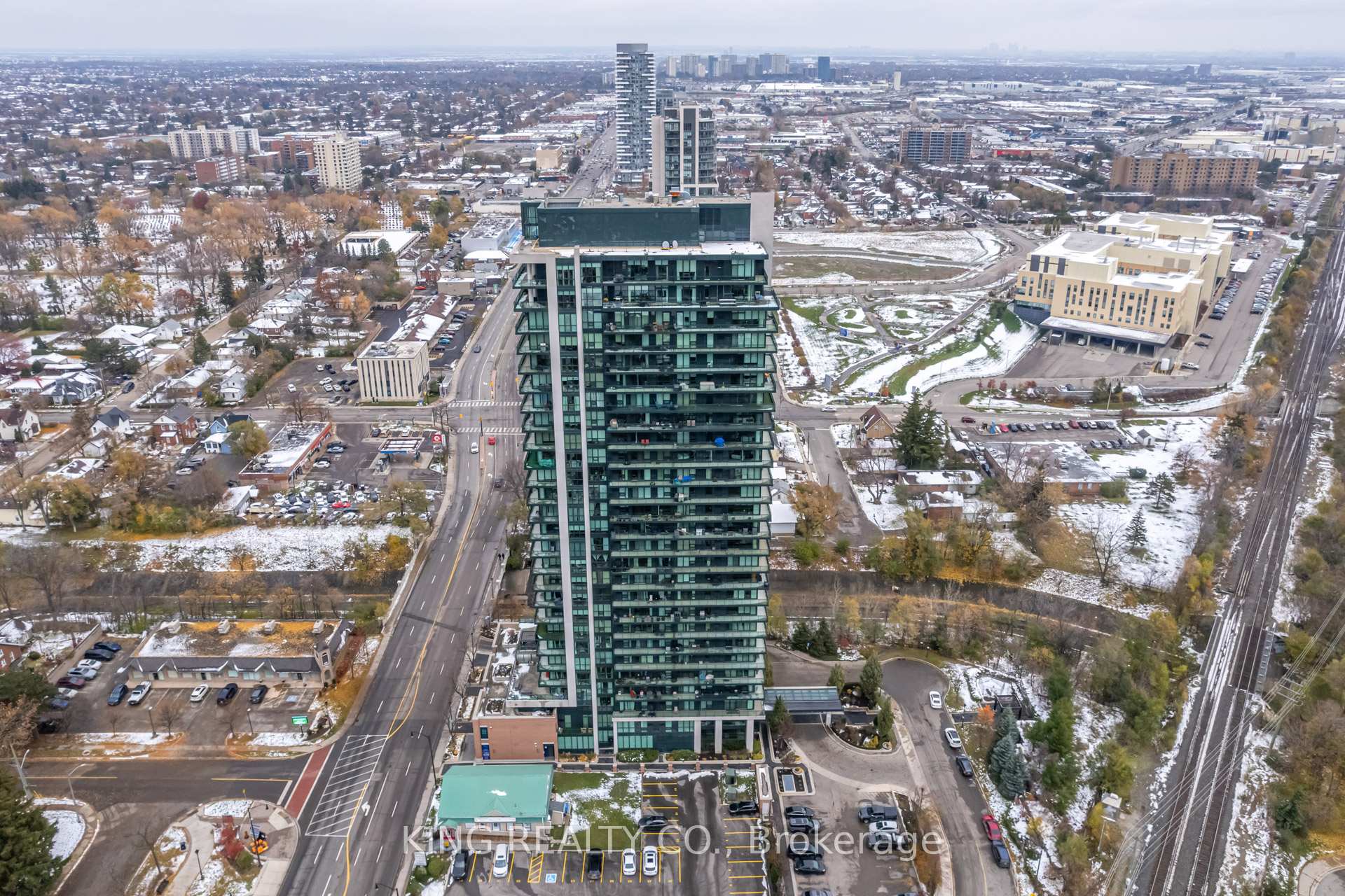 Photo 27 of Unit 2305, 100 John Street, Brampton, Queen Street Corridor — HOMEH