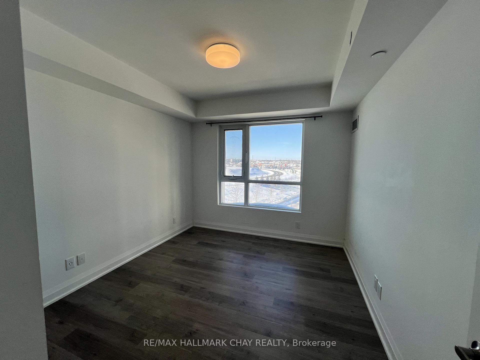 Photo 8 of Unit 618, 58 Lakeside Terrace, Barrie, Little Lake — HOMEH