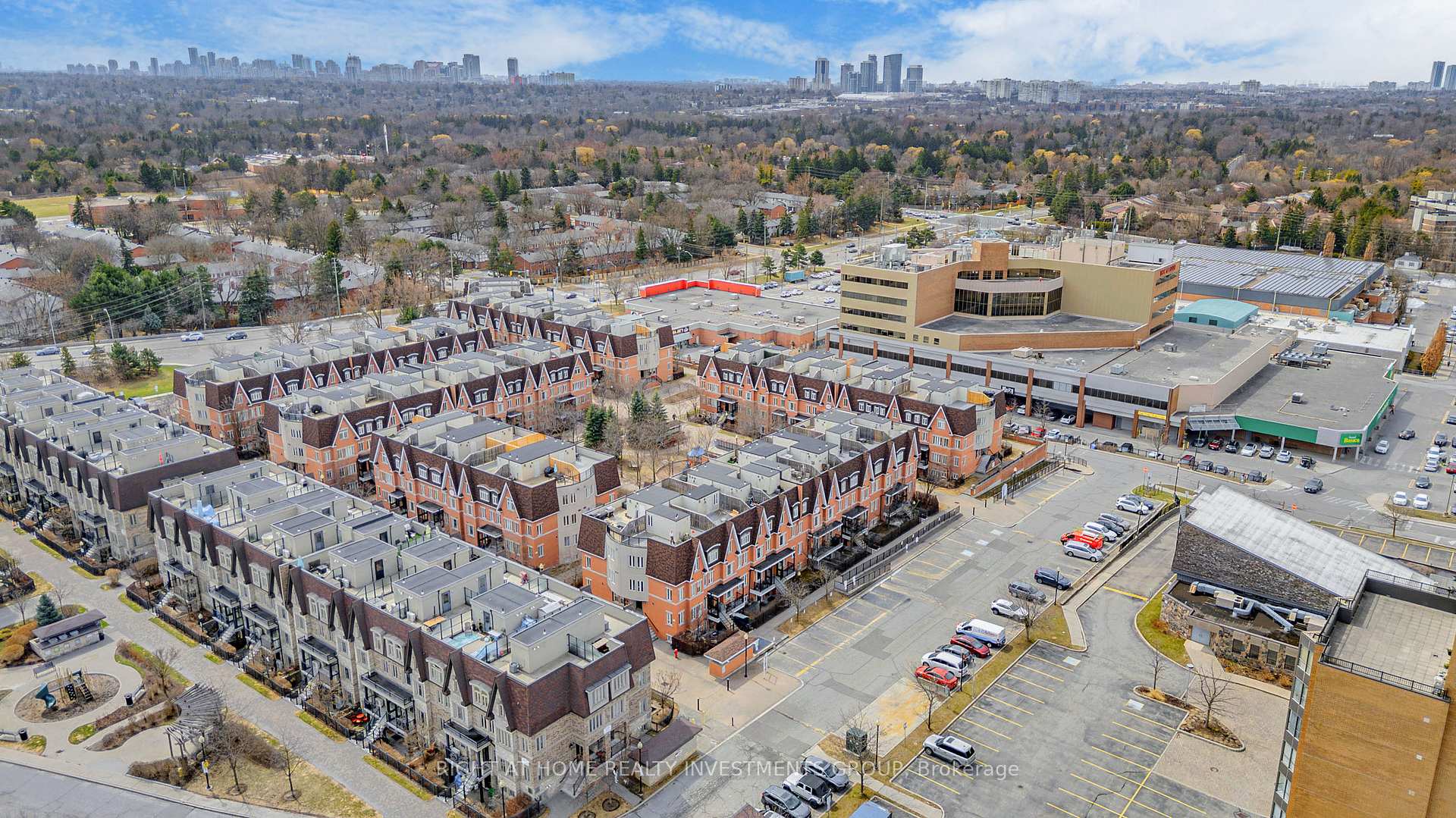 Photo 14 of Unit 118, 316 John Street, Markham, Aileen-Willowbrook — HOMEH