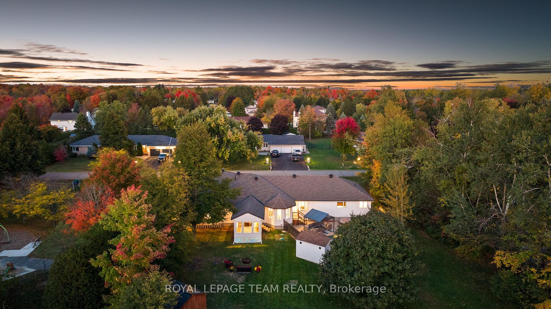 Photo 4 of 3372 Bramble Lane, Ottawa, Osgoode — HOMEH