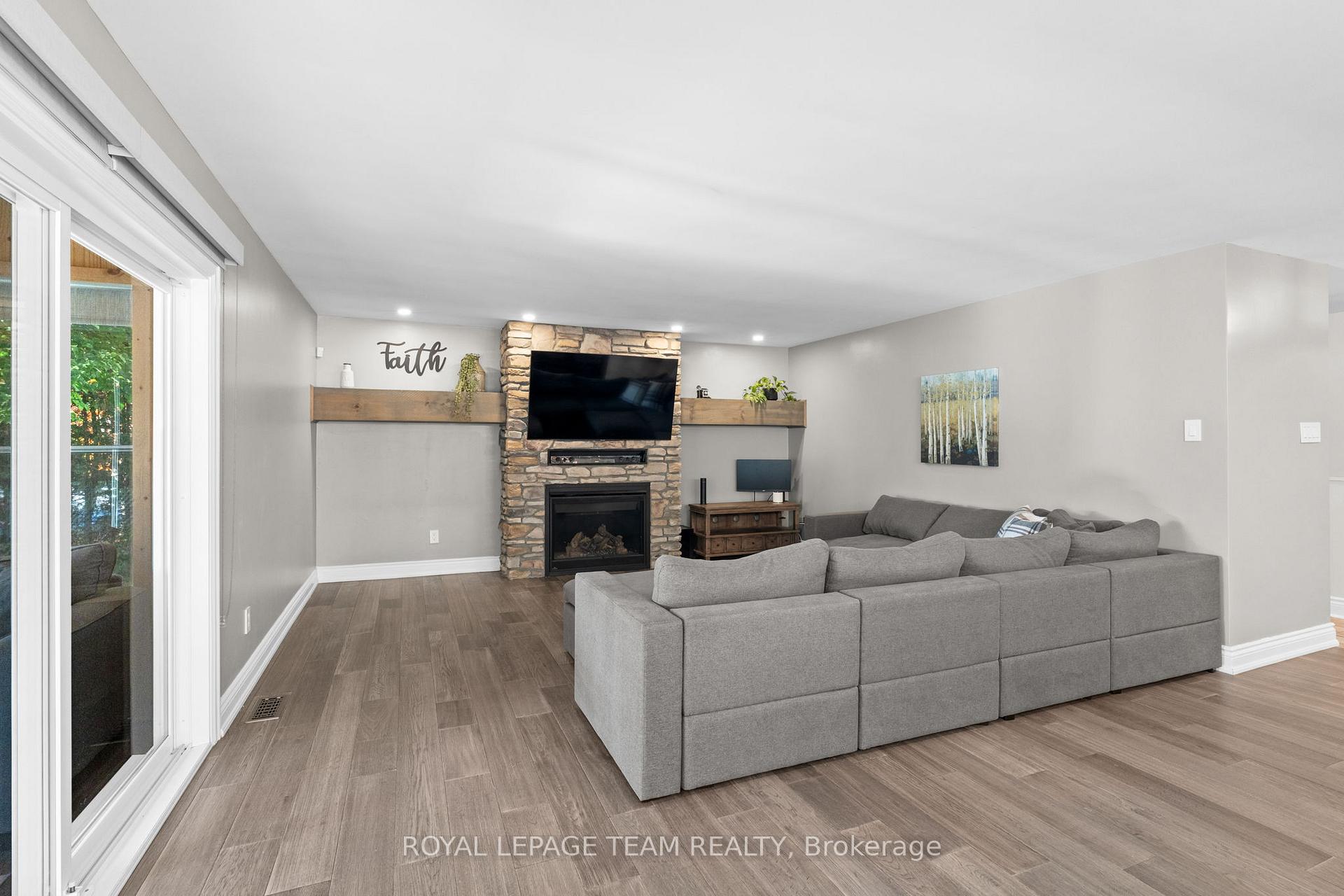 Photo 19 of 3372 Bramble Lane, Ottawa, Osgoode — HOMEH