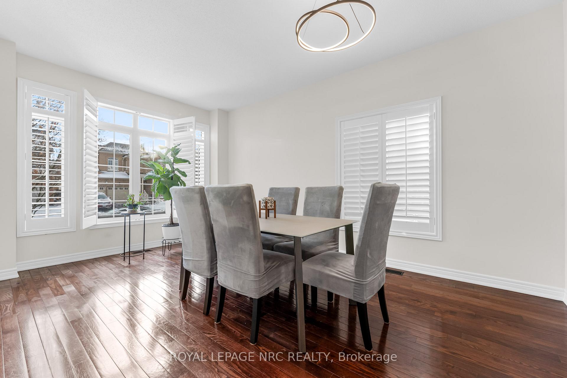 Photo 3 of 27 Goldeye Drive, Hamilton, Winona Park — HOMEH