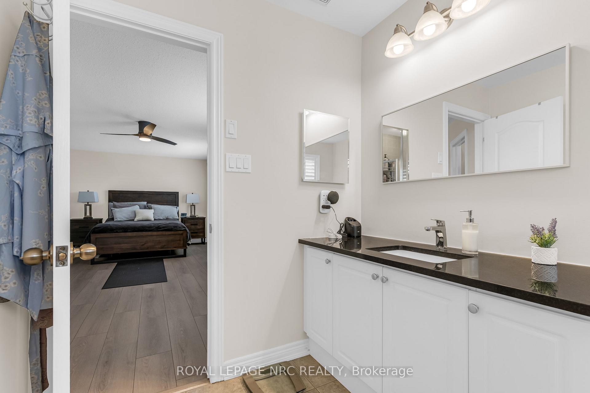 Photo 22 of 27 Goldeye Drive, Hamilton, Winona Park — HOMEH