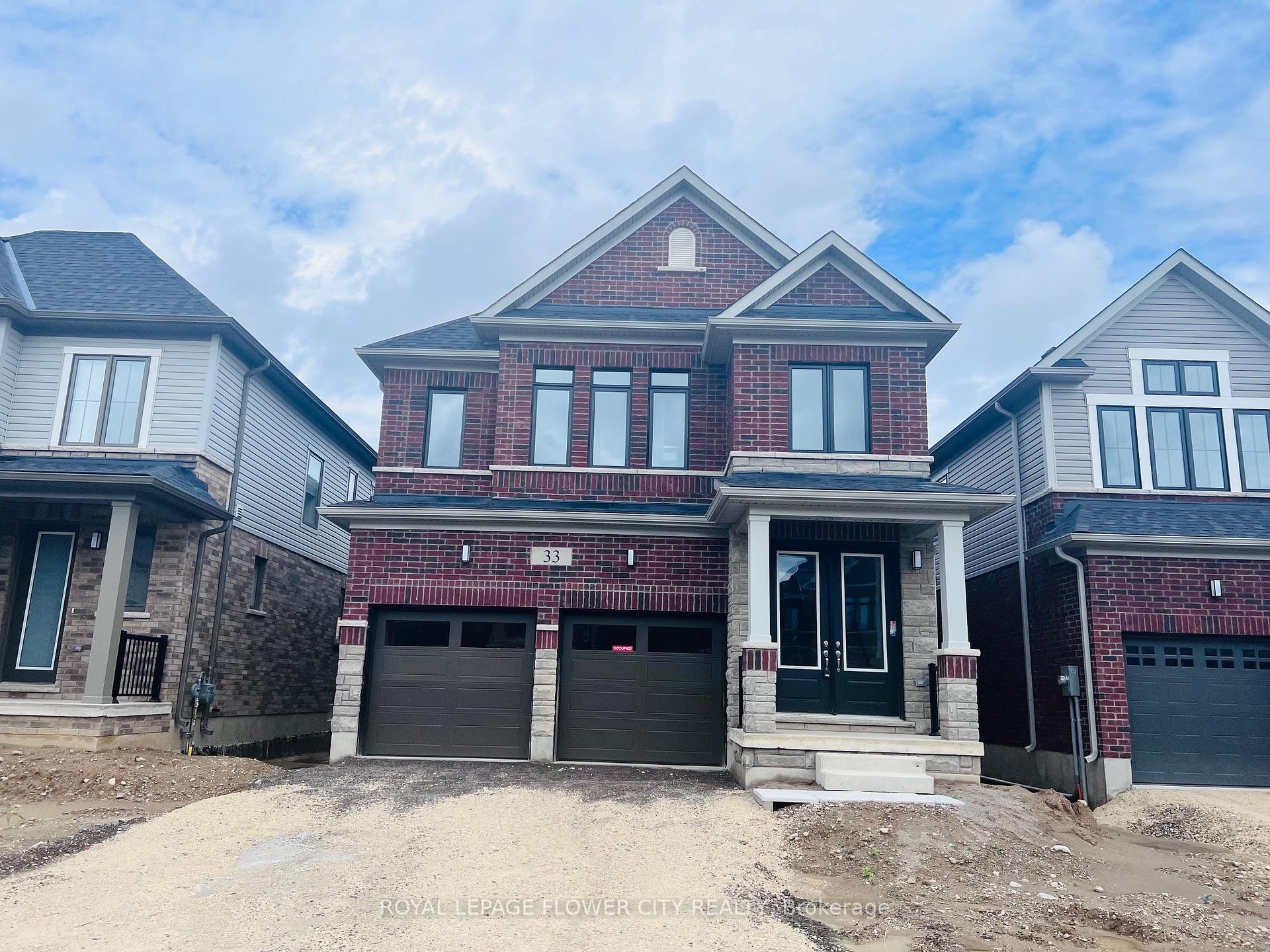 Photo 2 of 33 Prince Philip Boulevard, North Dumfries — HOMEH
