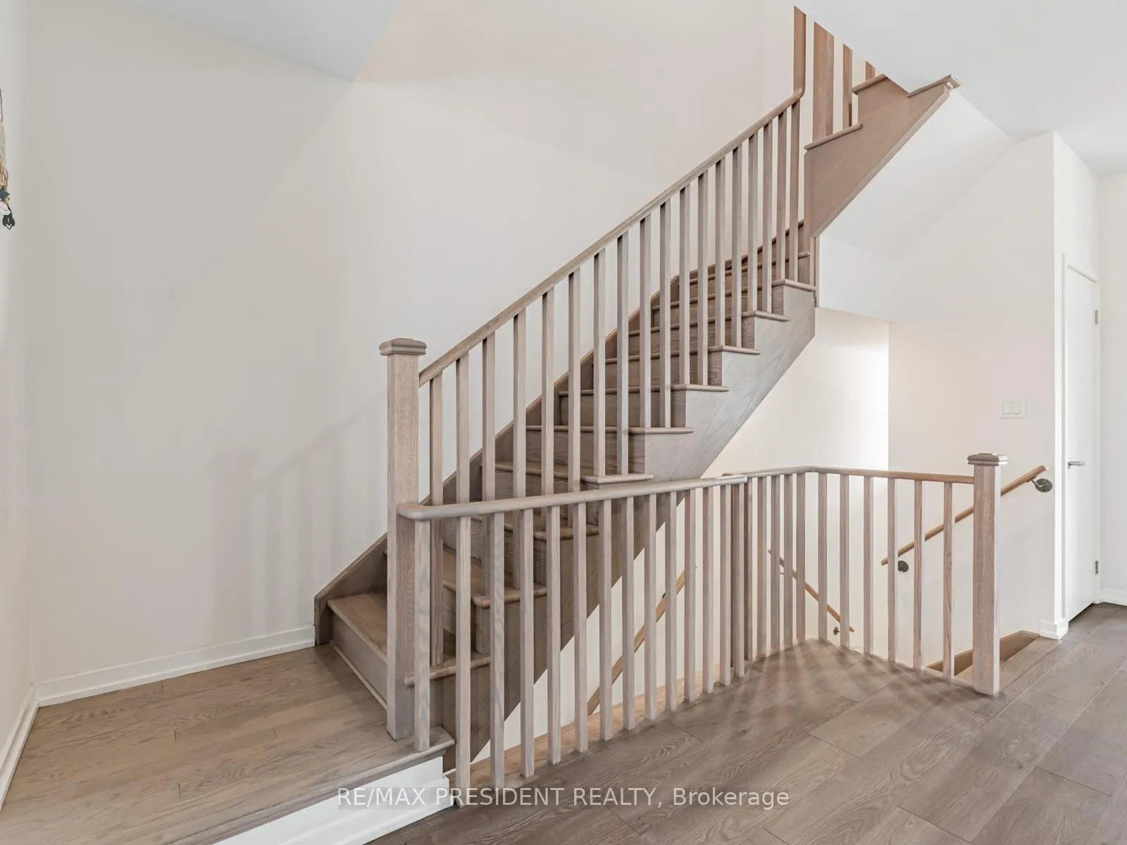 Photo 21 of 51 Lambert Lane, Caledon, Bolton East — HOMEH
