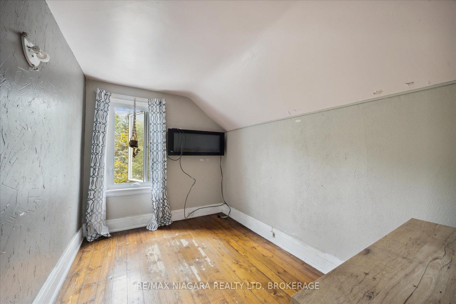 Photo 26 of 4581 County Rd 45, Hamilton Township, Baltimore — HOMEH