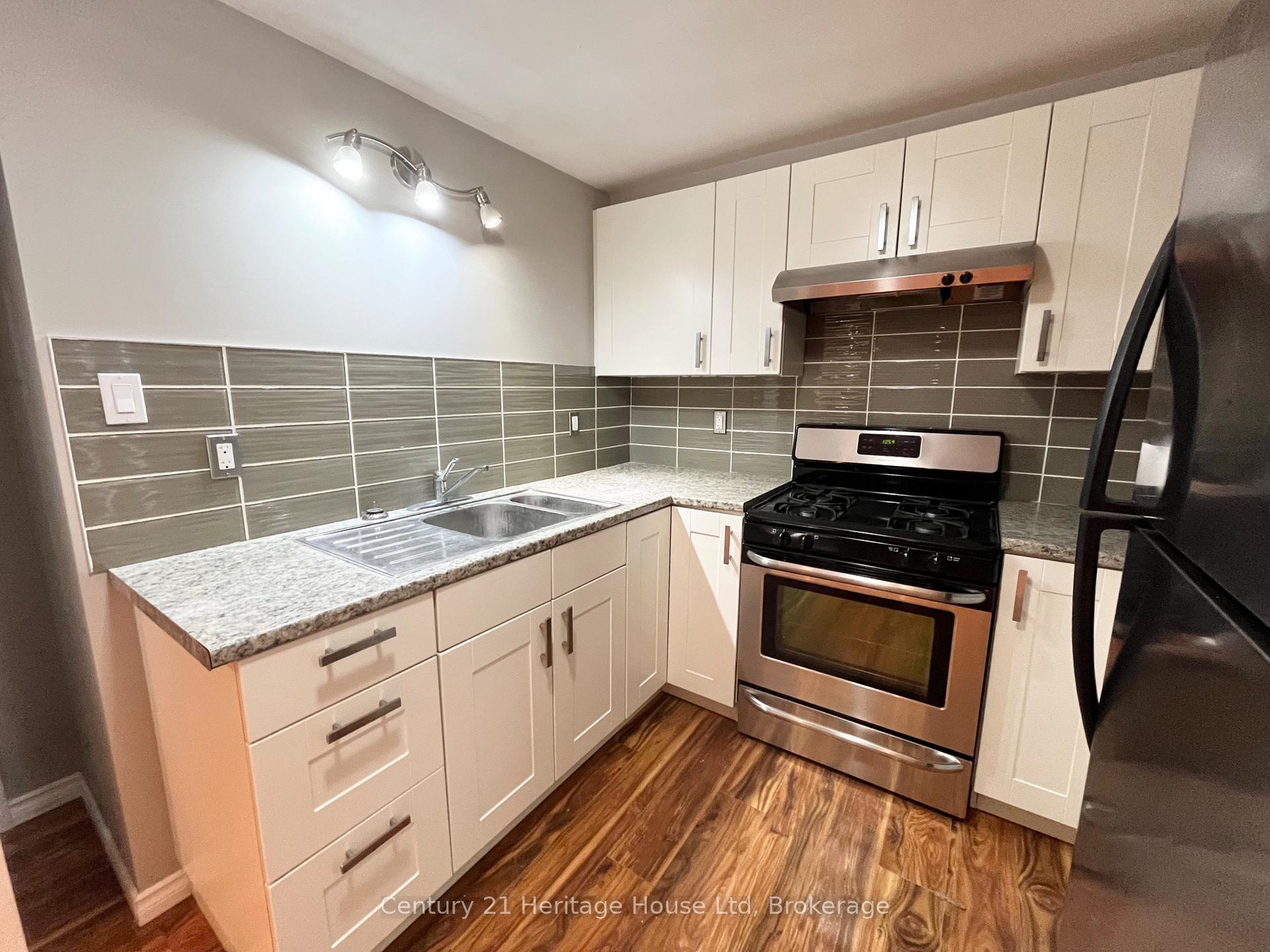 Photo 9 of 375 West Acres Drive, Guelph, Willow West/Sugarbush/West Acres — HOMEH