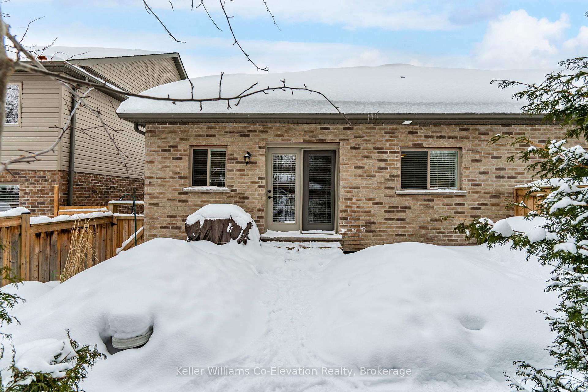 Photo 21 of 1046 Cook Drive, Midland — HOMEH