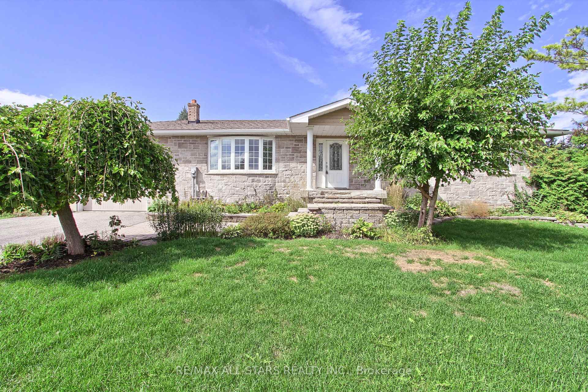 Photo 2 of 6538 Smith Boulevard, Georgina, Baldwin — HOMEH