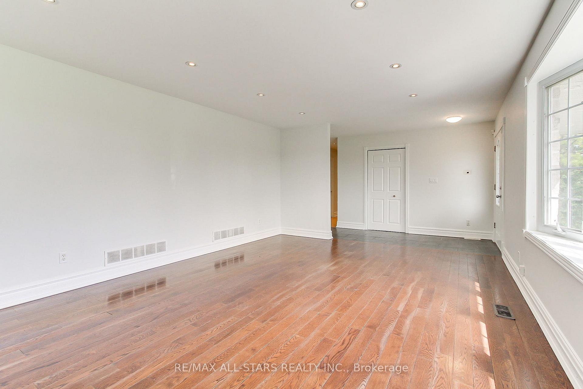 Photo 14 of 6538 Smith Boulevard, Georgina, Baldwin — HOMEH
