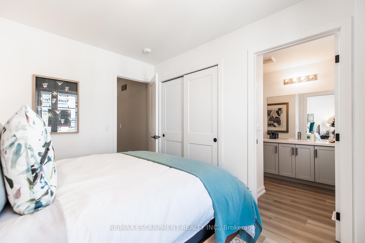 Photo 18 of Unit 13, 70 Kenesky Drive, Hamilton, Waterdown — HOMEH